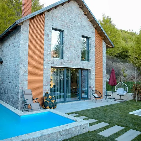 N'gen Luxury - *