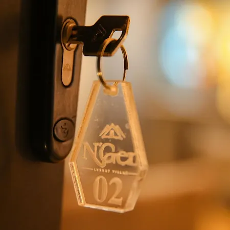 N'gen Luxury - Razëm