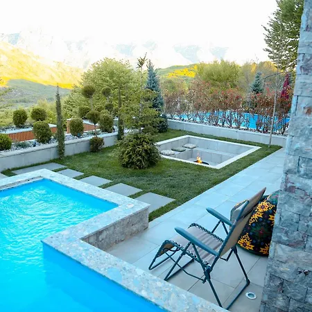 Villa N'gen Luxury - Razem