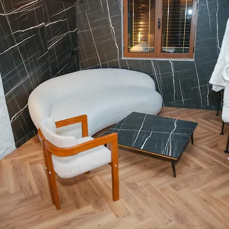 N'gen Luxury - Villa Razëm