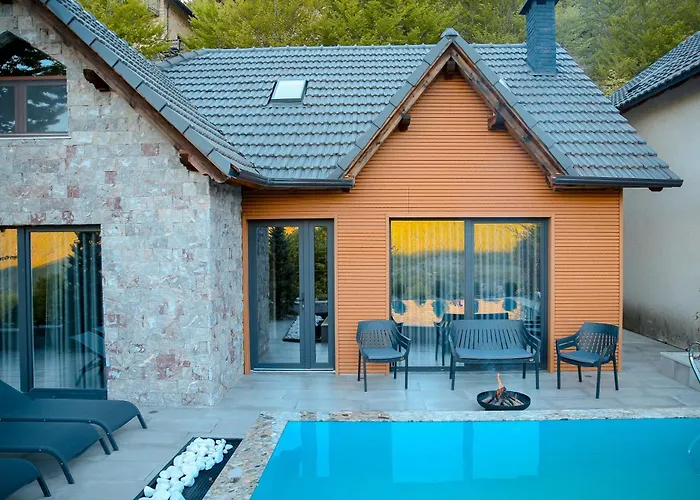 N'gen Luxury - * Razëm