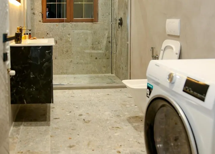 N'gen Luxury - فيلة